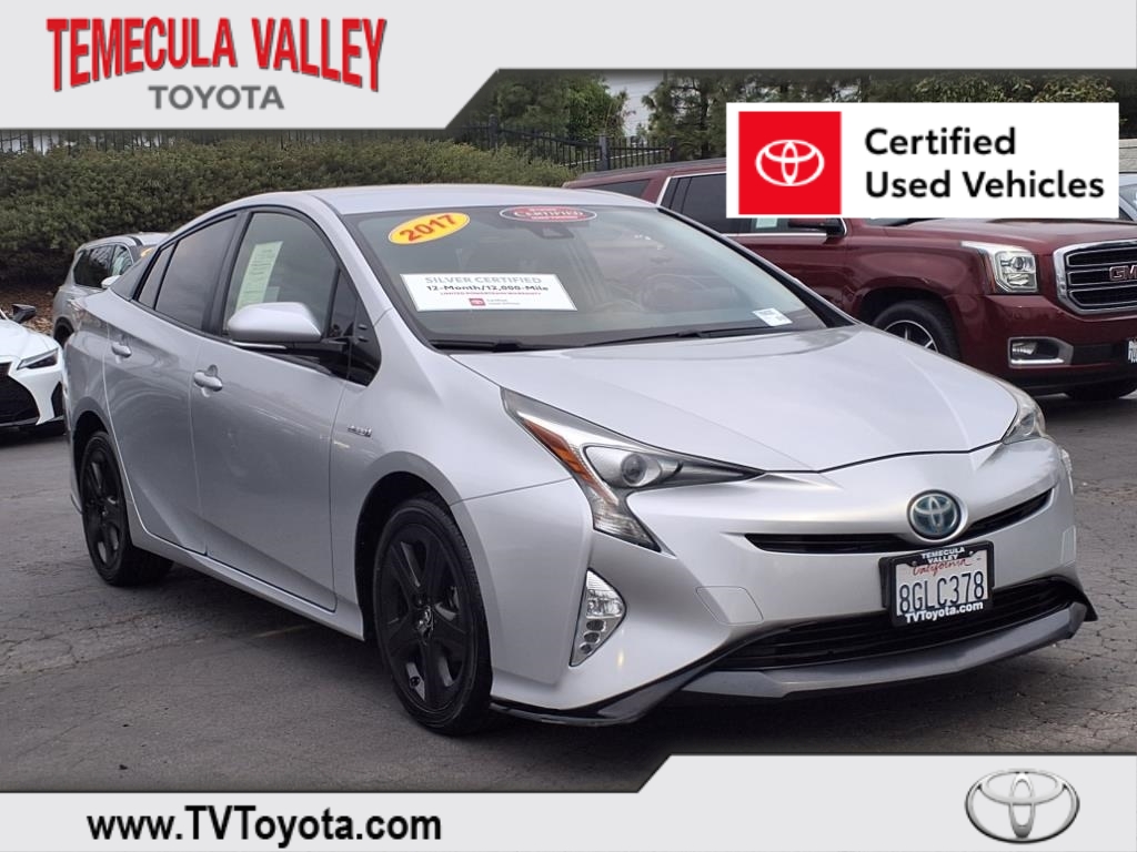 2017 Toyota Prius Three Touring