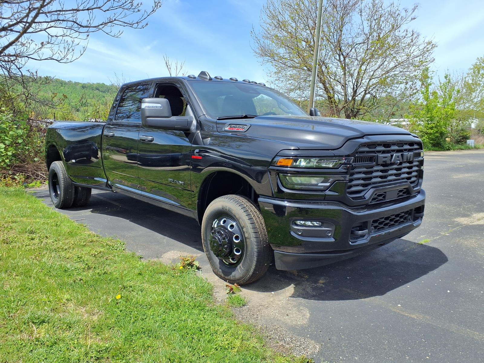 2026 RAM 3500 Big Horn 4X4 Crew Cab LWB's photo