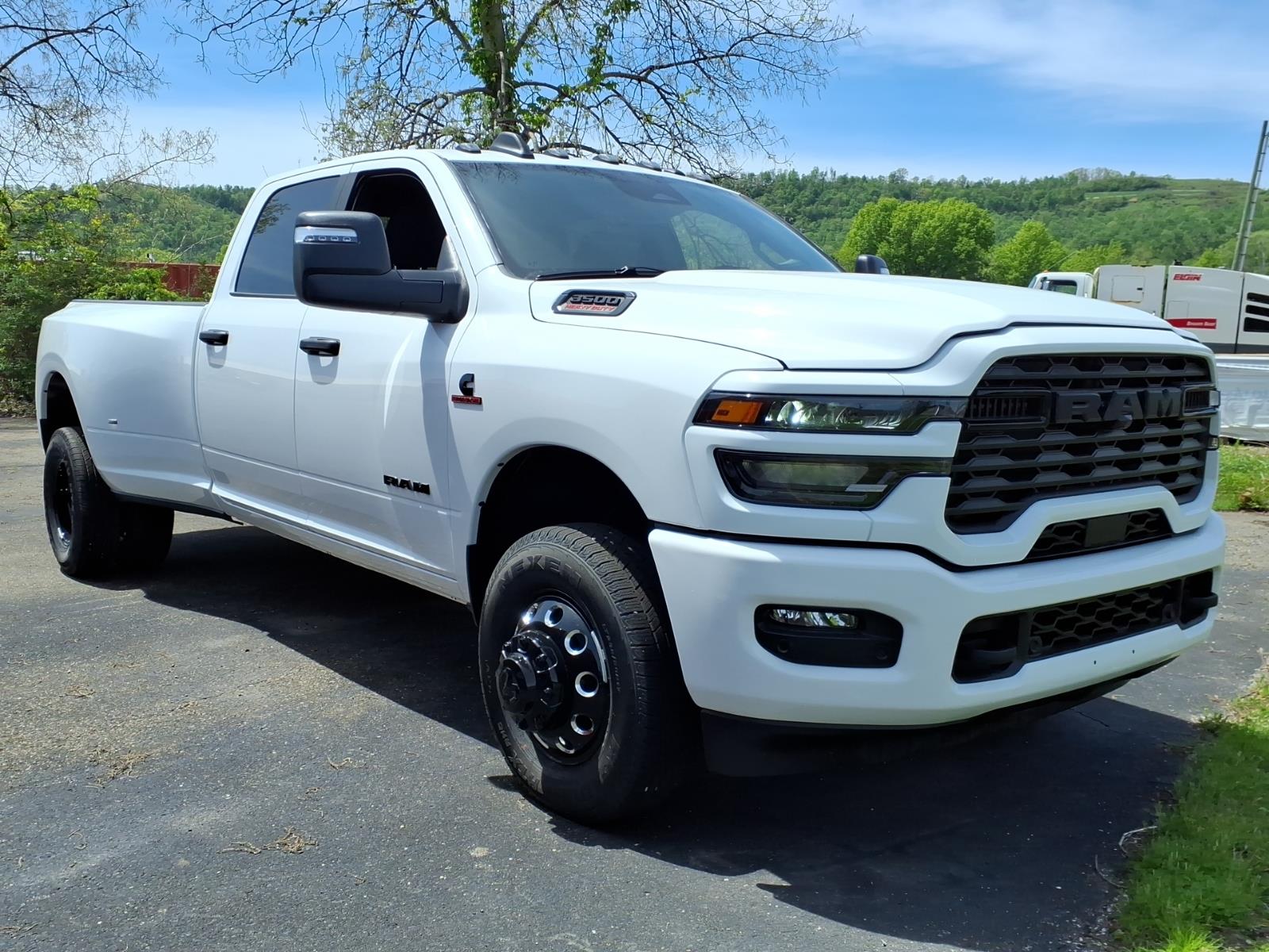 2026 RAM 3500 Big Horn 4X4 Crew Cab LWB's photo