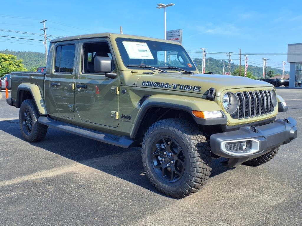 2025 Jeep Gladiator High Tide's photo