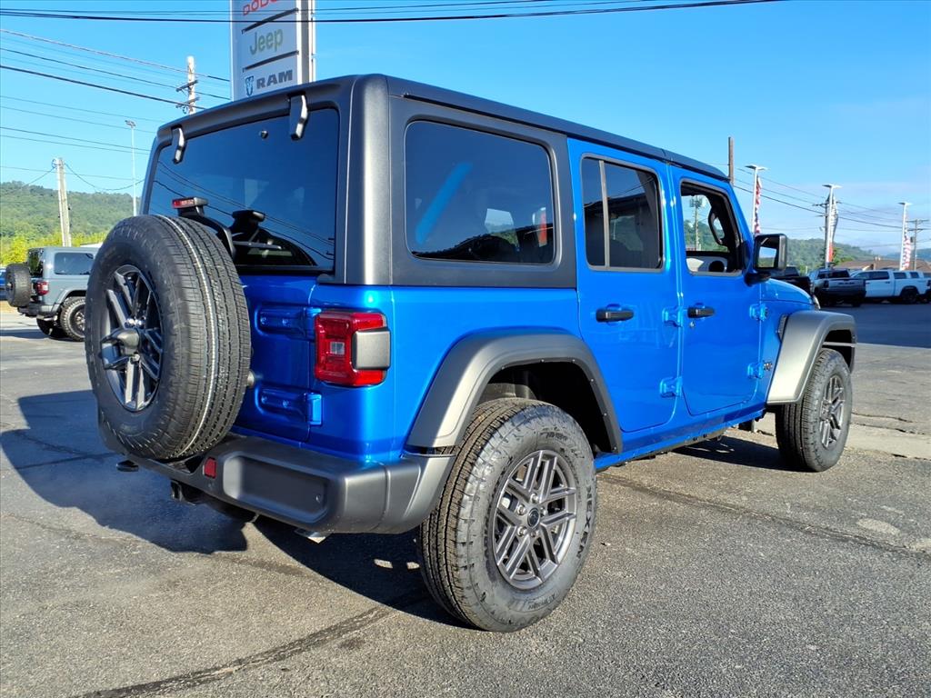 2025 Jeep Wrangler 4-Door Sport S - Photo 2