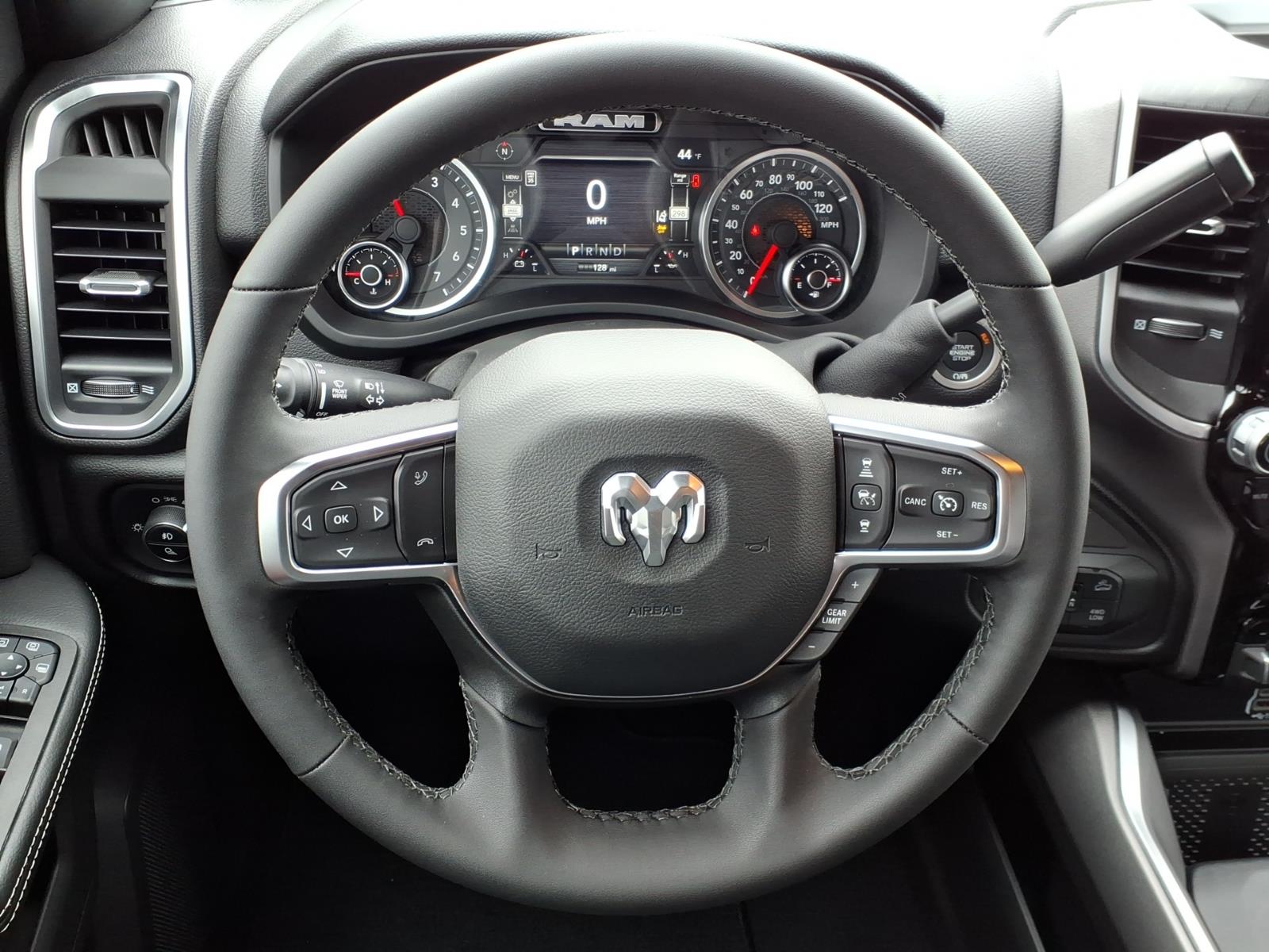 2026 RAM 2500 Big Horn - Photo 8