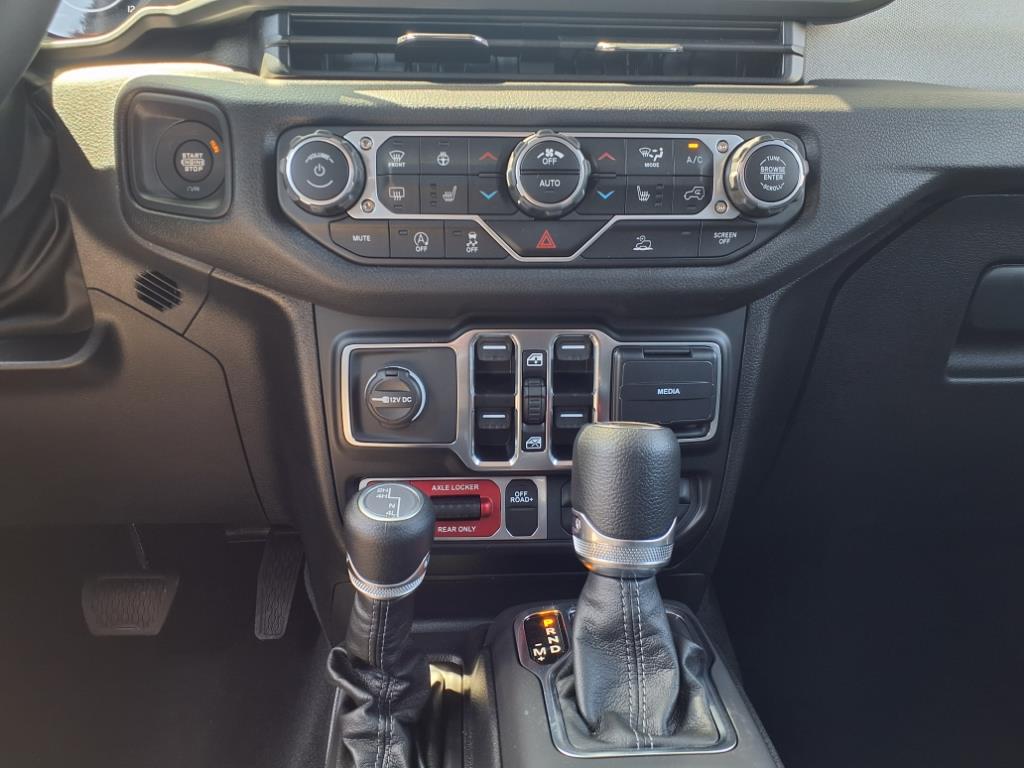 2025 Jeep Gladiator Willys - Photo 9