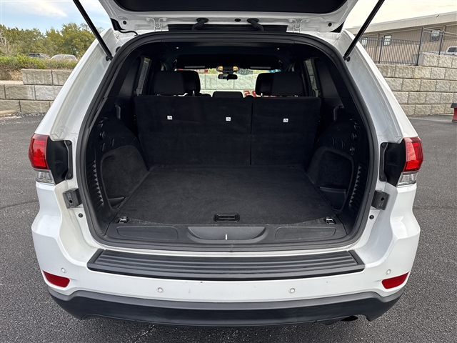 2020 Jeep Grand Cherokee Laredo E:65623