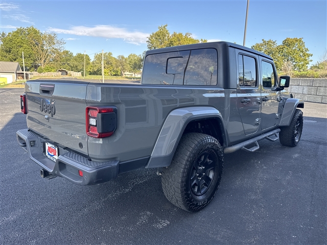 Photo of 2020 Jeep Gladiator Altitude in Joplin, MO - 10,  2020 Jeep Gladiator Altitude:65636