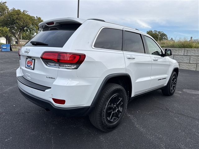 2020 Jeep Grand Cherokee Laredo E:65623