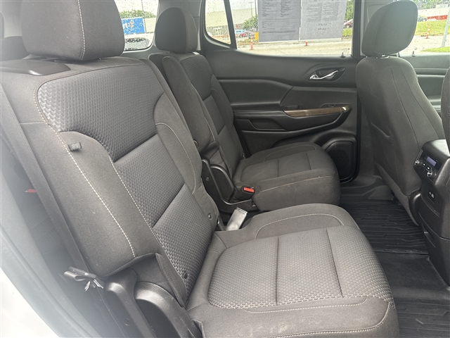 2022 GMC Acadia SLE:66594