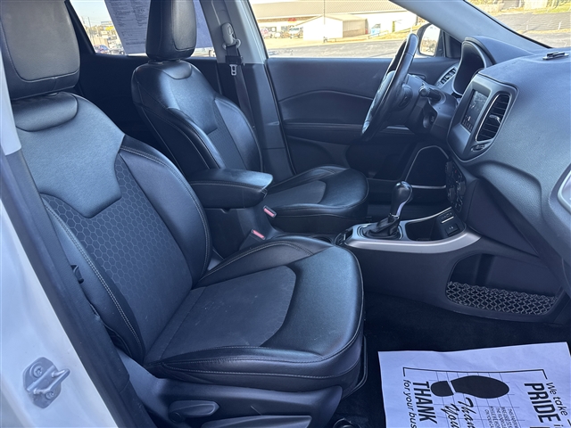 2019 Jeep Compass Latitude:65644