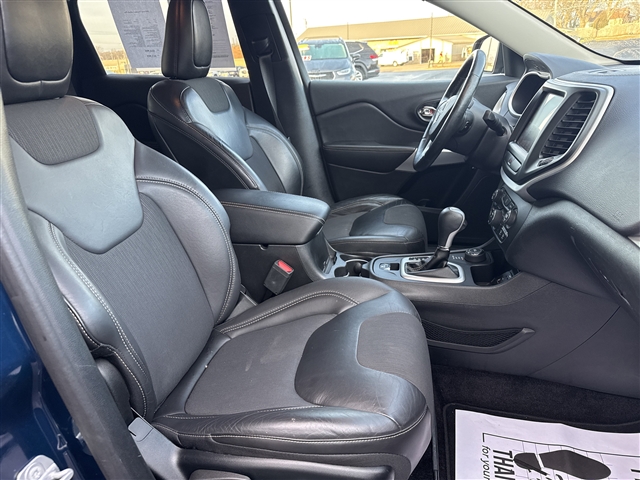 2018 Jeep Cherokee Latitude Plus:65680