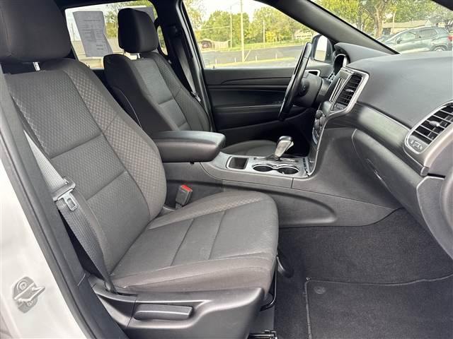 2020 Jeep Grand Cherokee Laredo E:65623