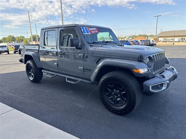 Photo of 2020 Jeep Gladiator Altitude in Joplin, MO - 13,  2020 Jeep Gladiator Altitude:65636