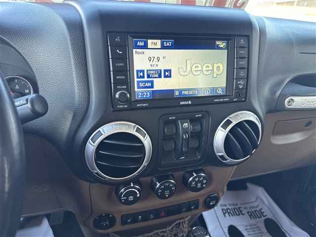 2012 Jeep Wrangler Unlimited Sahara:65666