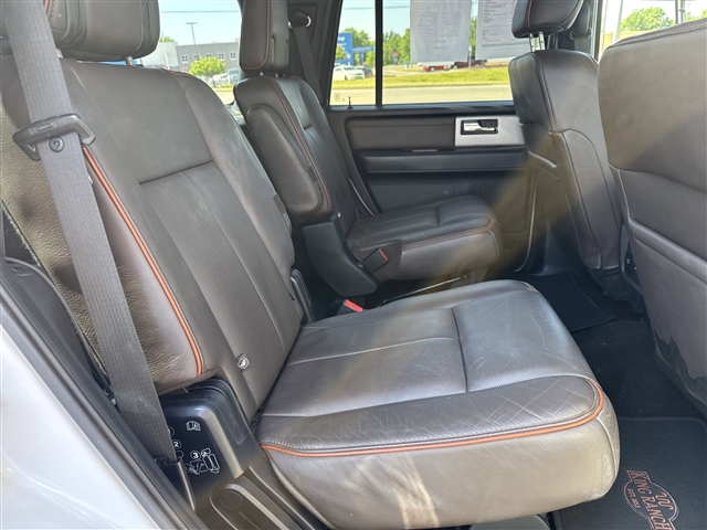 2016 Ford Expedition XLT:66564