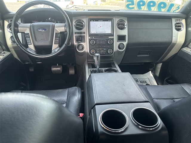 2017 Ford Expedition Limited:66620