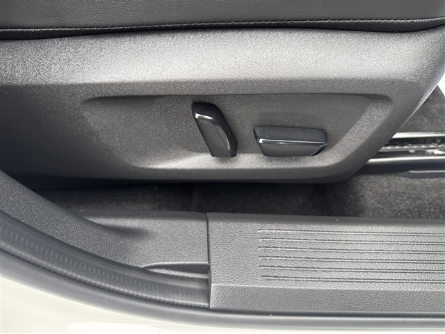 2023 Nissan Rogue Platinum:66598