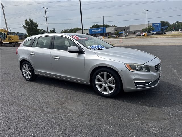 2016 Volvo V60 T5 Drive-E Platinum:66610