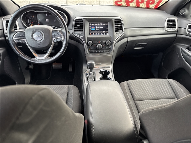 2020 Jeep Grand Cherokee Laredo E:65623