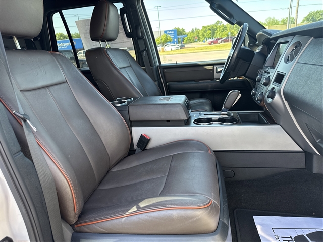 2016 Ford Expedition XLT:66564
