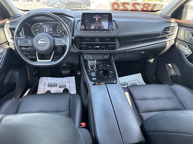 2023 Nissan Rogue SV:66631