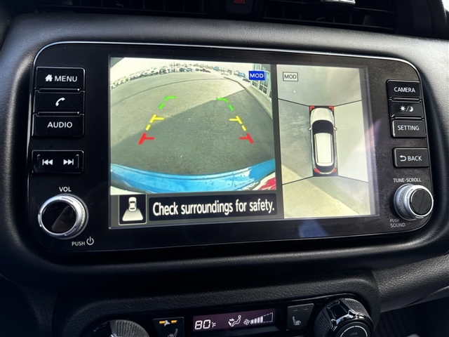 2023 Nissan Kicks SR:64537