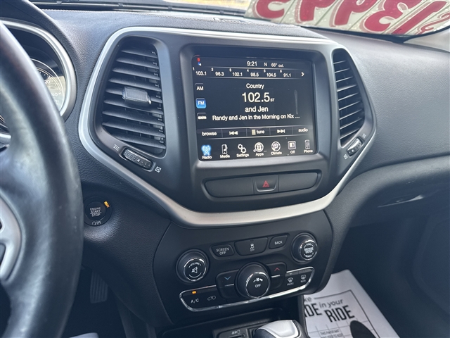 2018 Jeep Cherokee Latitude Plus:65680