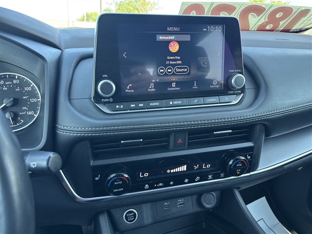 2023 Nissan Rogue SV:66631
