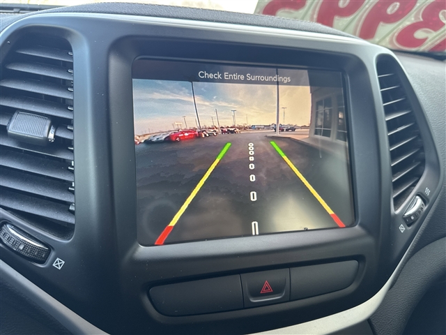 2018 Jeep Cherokee Latitude Plus:65680