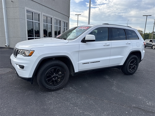 Photo of 2020 Jeep Grand Cherokee Laredo E in Joplin, MO 2020 Jeep Grand Cherokee Laredo E  65623