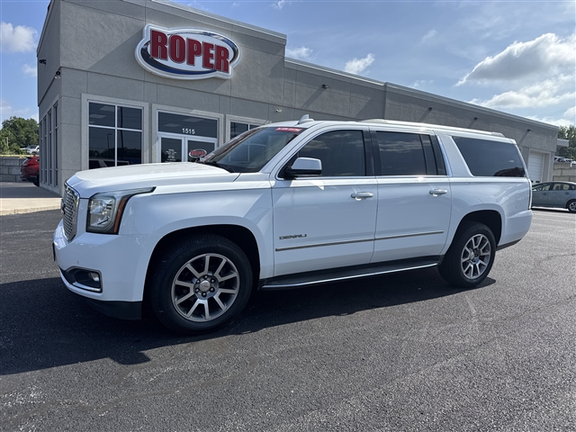 2016 GMC Yukon Denali 2WD's photo