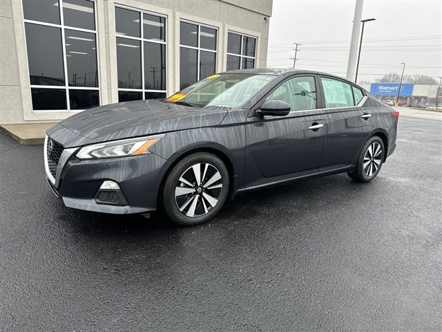 Photo of 2022 Nissan Altima 2.5 SV in Joplin, MO
