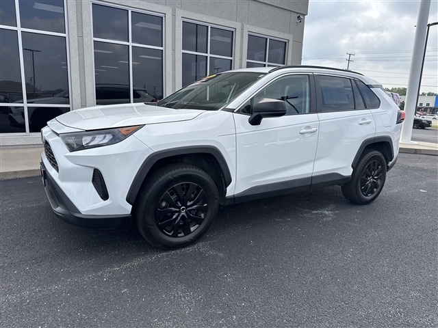 2021 Toyota RAV4 LE – 65598