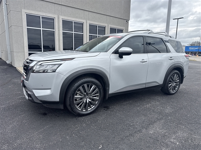 2022 Nissan Pathfinder SL  66532