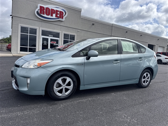 2013 Toyota Prius One (Fleet)'s photo