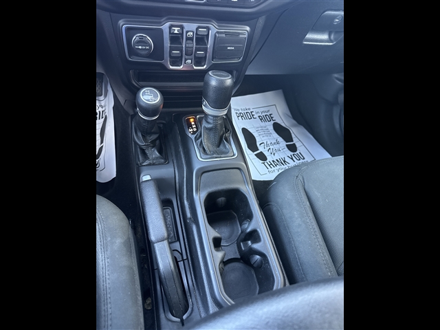 Photo of 2020 Jeep Gladiator Altitude in Joplin, MO - 21,  2020 Jeep Gladiator Altitude:65636