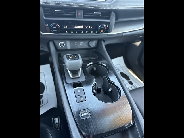 2023 Nissan Rogue SV:66631