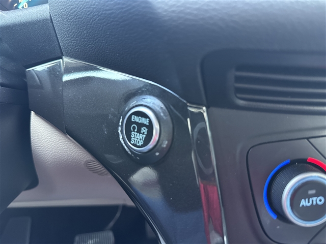 2019 Ford Escape Titanium:65649