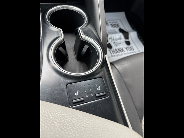 2018 Toyota Camry Hybrid SE:655921