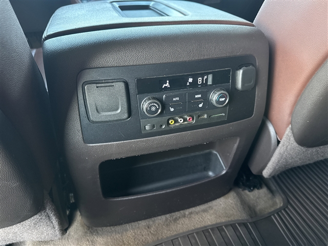 2015 Chevrolet Tahoe LTZ:65667