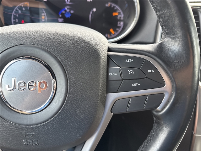 2020 Jeep Grand Cherokee Laredo E:65623