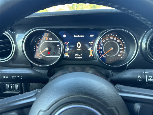 Photo of 2020 Jeep Gladiator Altitude in Joplin, MO - 24,  2020 Jeep Gladiator Altitude:65636