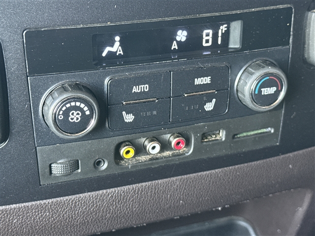 2015 Chevrolet Tahoe LTZ:65667