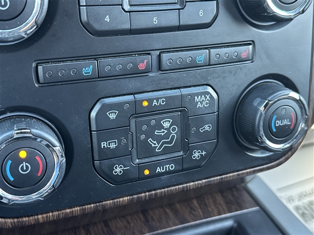 2016 Ford Expedition XLT:66564