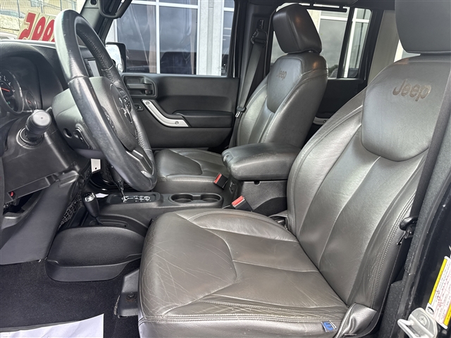 2015 Jeep Wrangler Unlimited Rubicon Hard Rock:66551