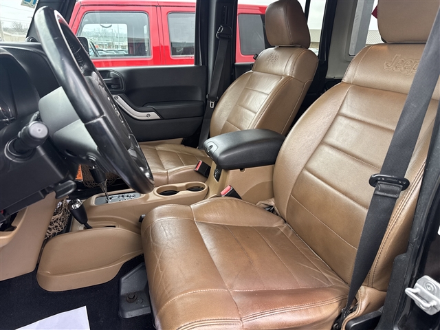 2012 Jeep Wrangler Unlimited Sahara:65666