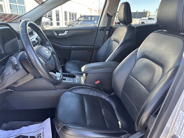 2020 Ford Escape Titanium:66509