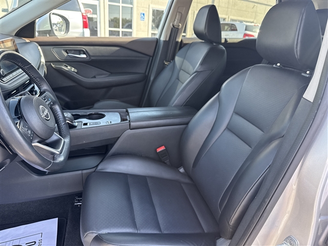 2023 Nissan Rogue SV:66631