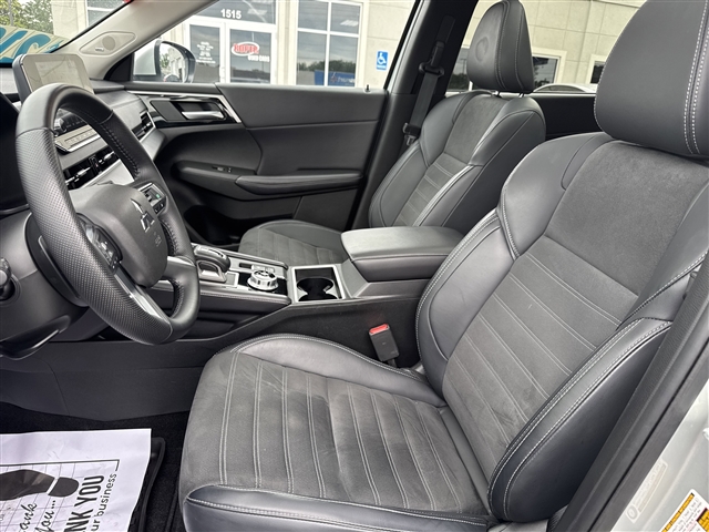 2024 Mitsubishi Outlander SE:66577