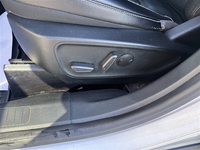 2020 Ford Escape Titanium:66509