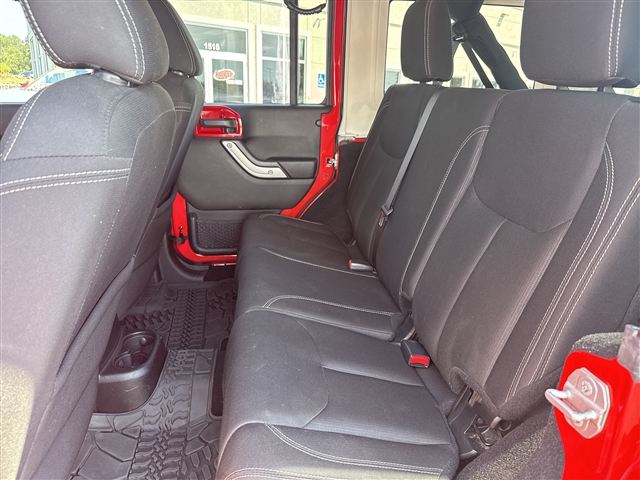 2017 Jeep Wrangler Unlimited Rubicon Recon:66630
