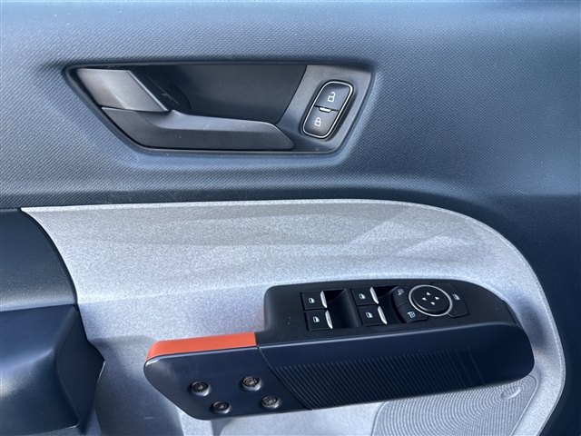 2022 Ford Maverick Lariat:65677